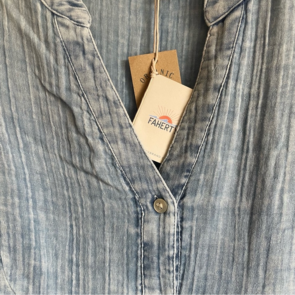 Faherty Dream Cotton Gauze Kasey Dress in Light Indigo Wash NWT - Picture 15 of 16